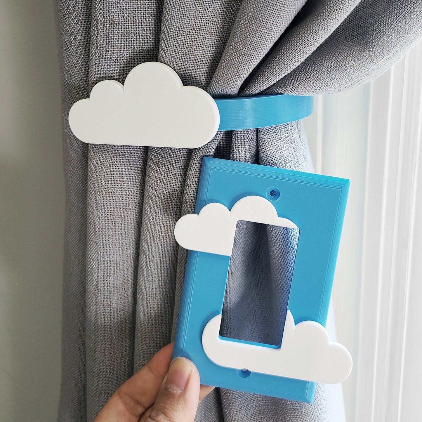 Clouds In The Sky Switch Plate Cover (1-Gang Toggle) - A type