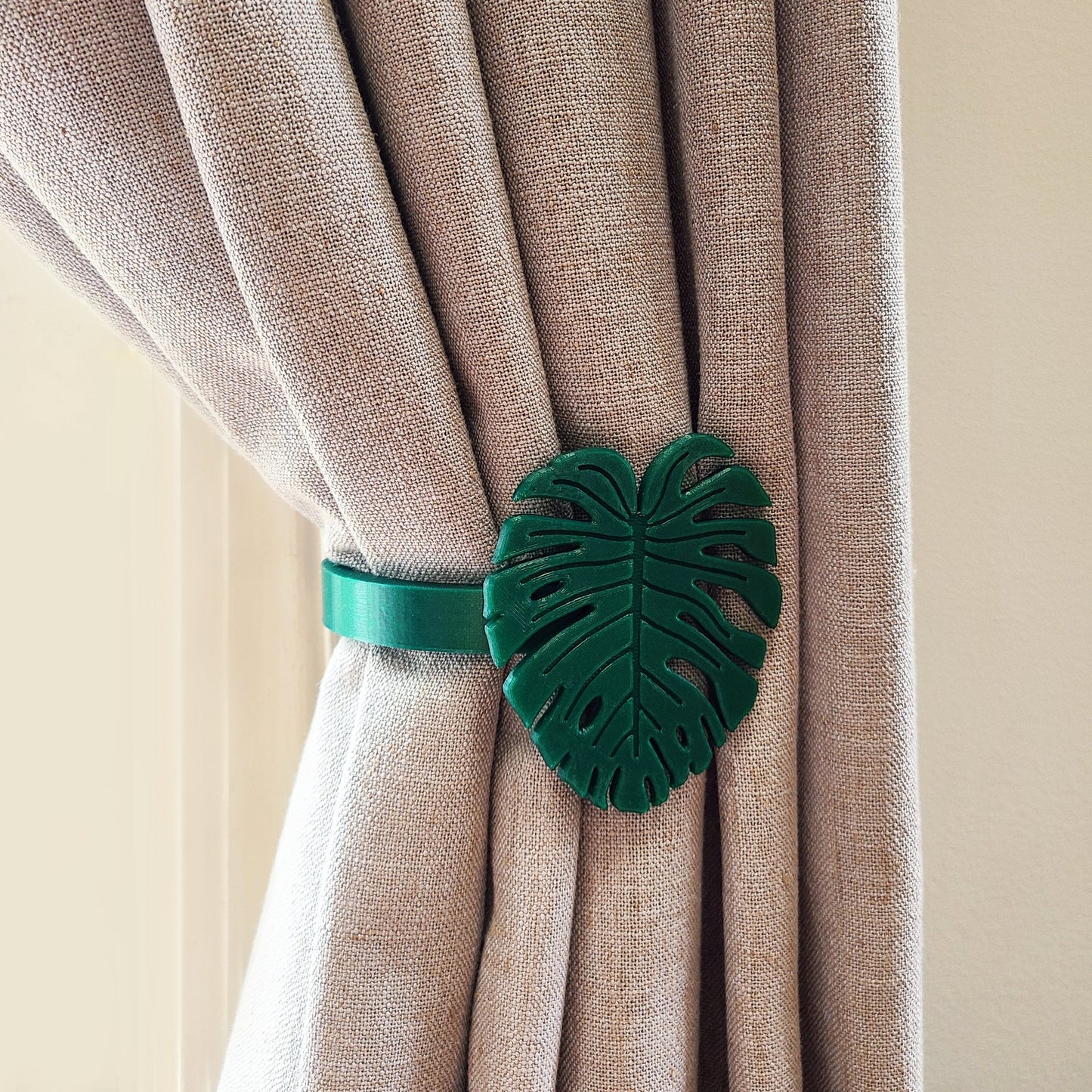 Replaceable Monstera Shape Curtain Holdbacks/Tiebacks (Set of Left and Right)