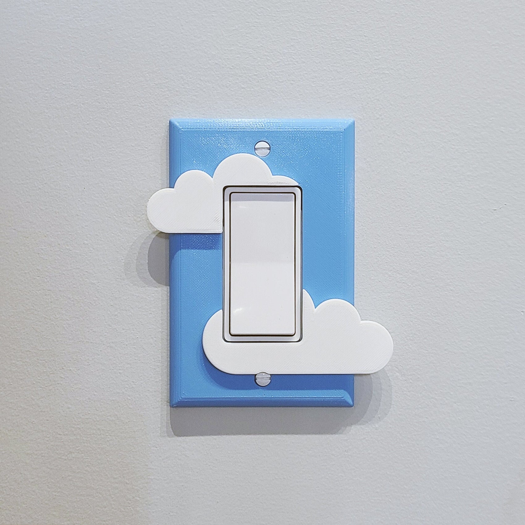 Clouds In The Sky Switch Plate Cover (1-Gang Toggle) - A type
